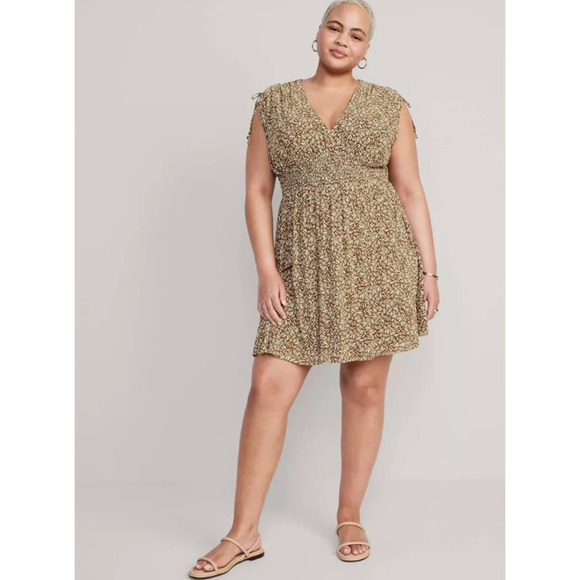 Old Navy Brown Smocked Mesh Mini Dress Defined Waist Tie Shoulder Size 3X - Picture 1 of 11